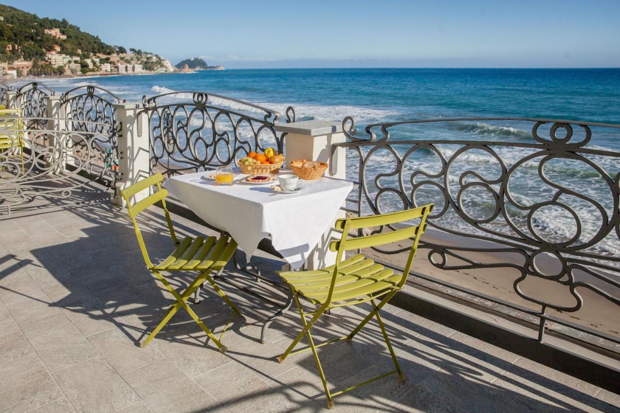 Hotel Lido Alassio Exterior photo